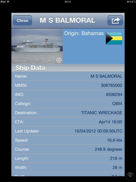 Navio de cruzeiro moderno no local de naufrágio do Titanic