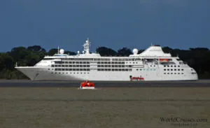 Manaus é no momento a capital brasileira com maior número de navios de cruzeiro