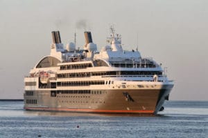 Navios por Dentro: l’Austral