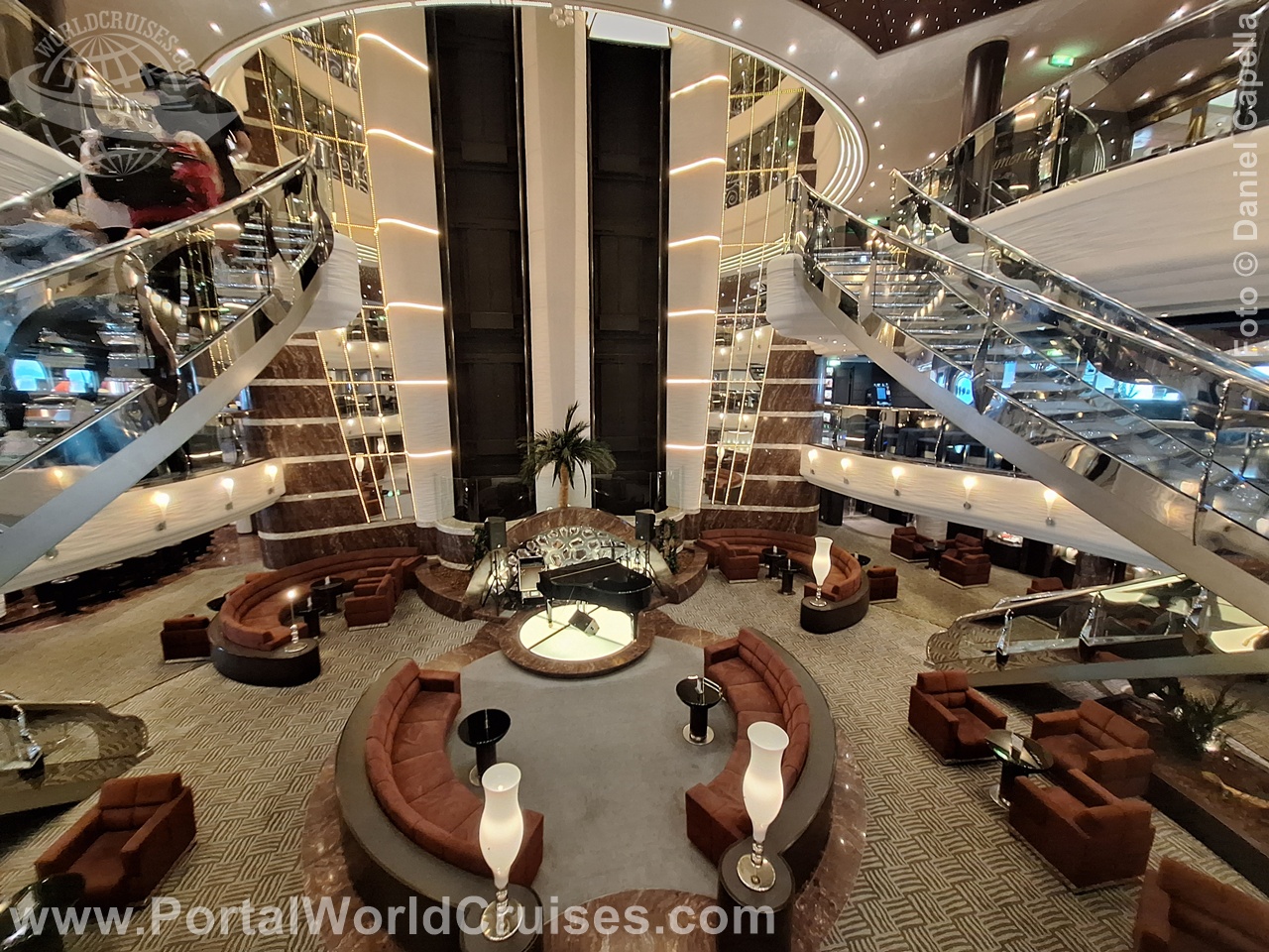 MSC Divina