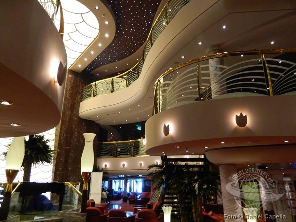 MSC Magnifica