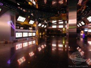 883921_1134710583229600_3246889809123255013_o MSC Magnifica Disco
