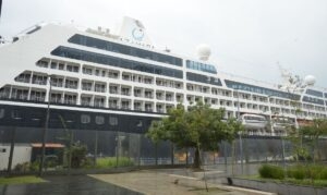 Azamara Pursuit
