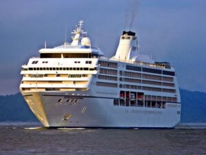Seven Seas Mariner