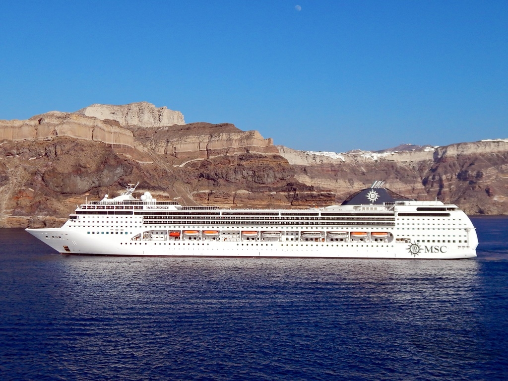 MSC Lirica