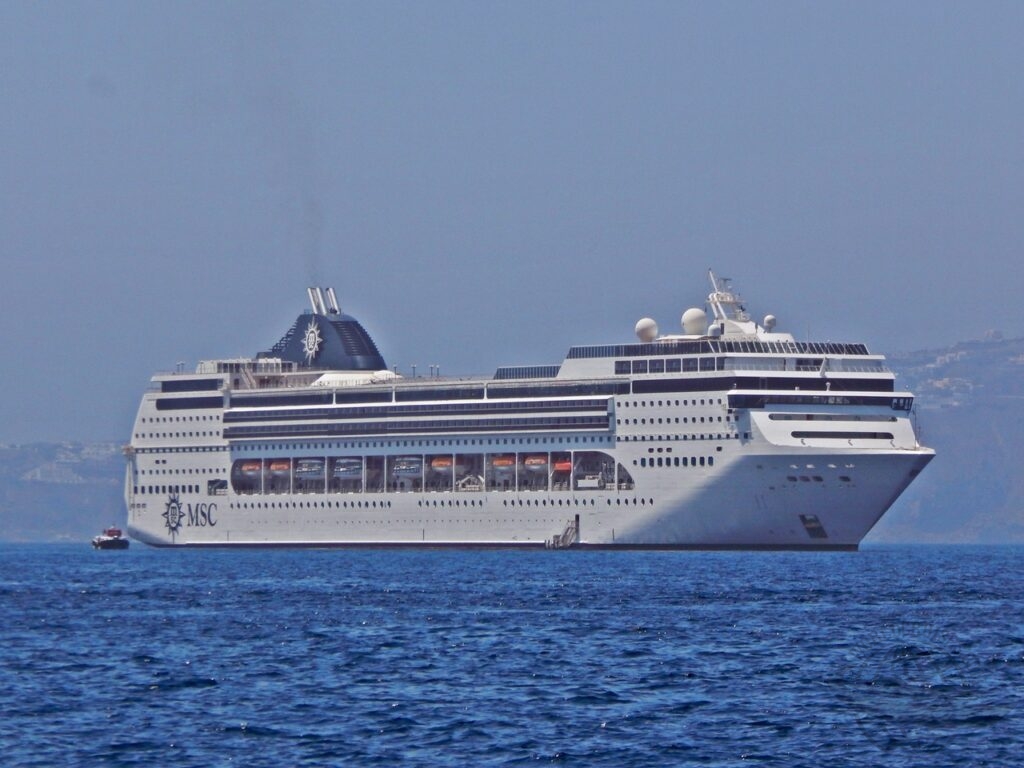 MSC Lirica