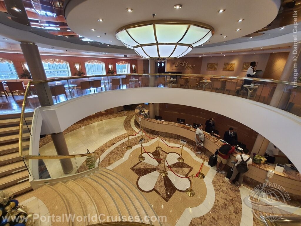 MSC Lirica