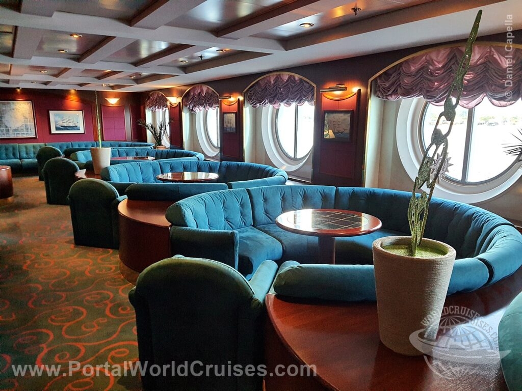 MSC Lirica