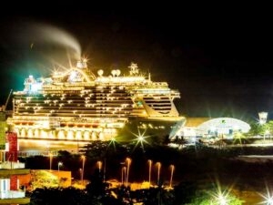 Navio de cruzeiro Ilhéus