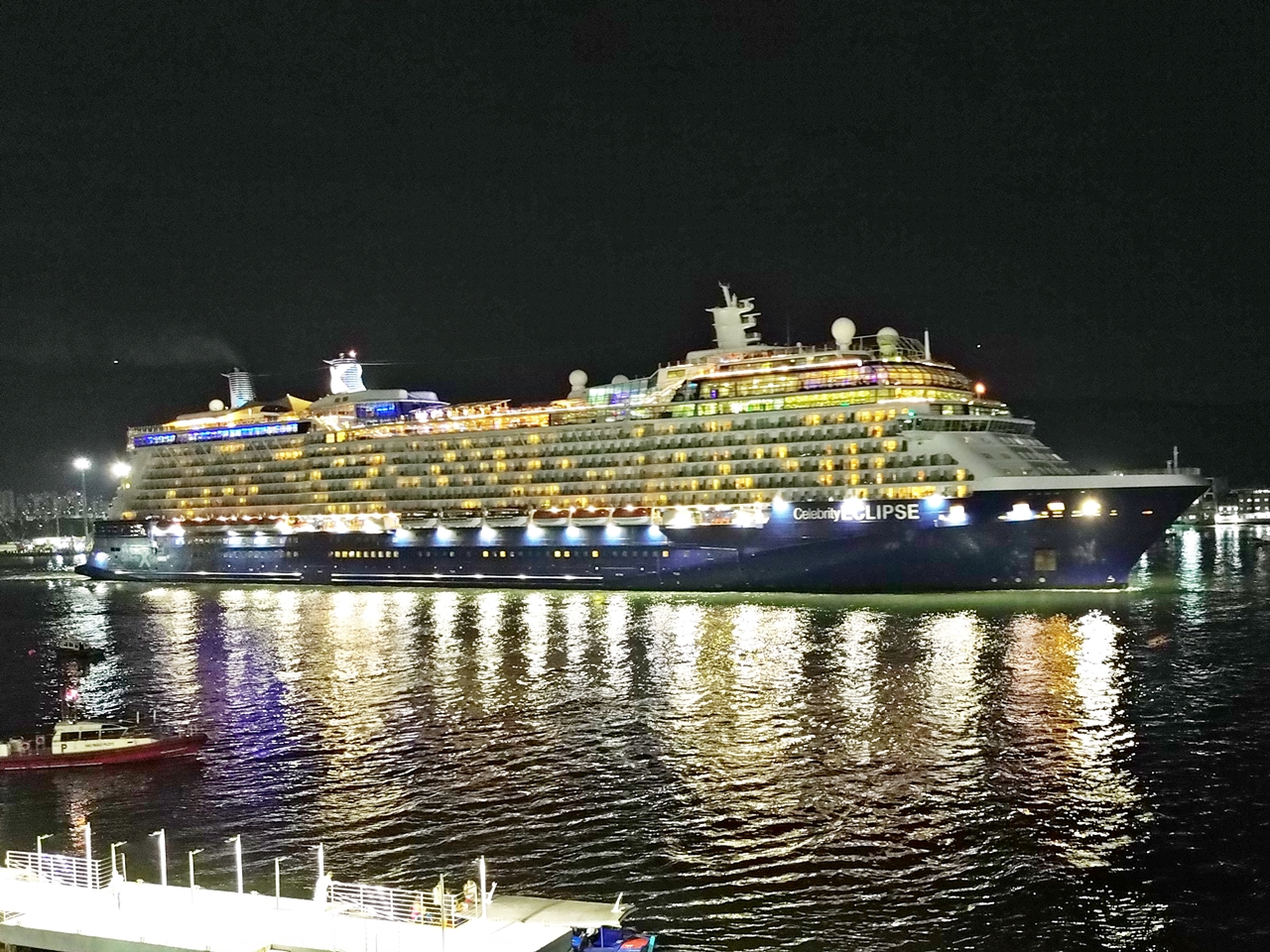 navios em trânsito Santis