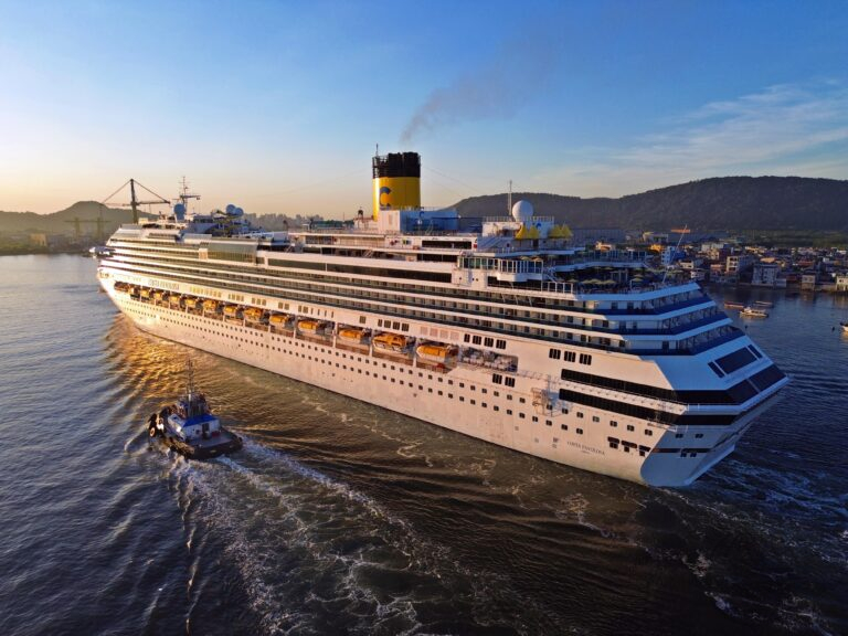 Portal World Cruises 15 Anos
