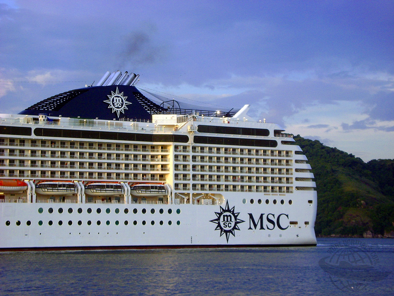 MSC Musica logo
