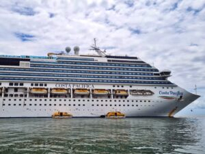 Costa Cruzeiros Balenário Camboriú