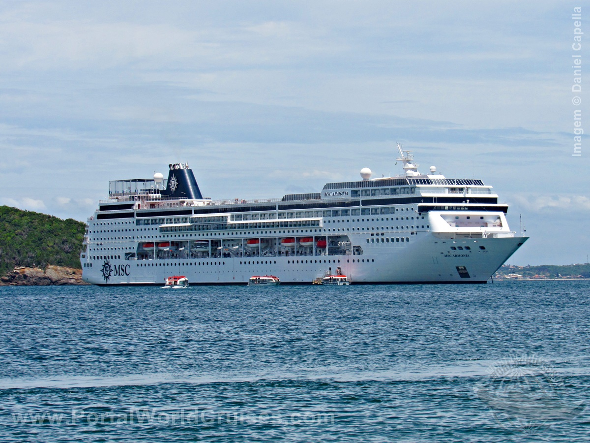 MSC Armonia mini-cruzeiro