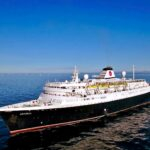 navio de cruzeiro mais antigo Astoria