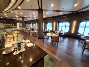 Crystal Serenity (7) Crystal Serenity