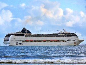 MSC Lirica cancelamento travessia