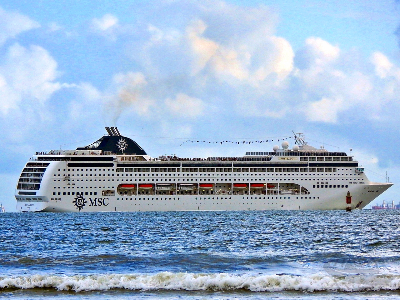 MSC Lirica cancelamento travessia
