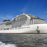 navio MSC à deriva