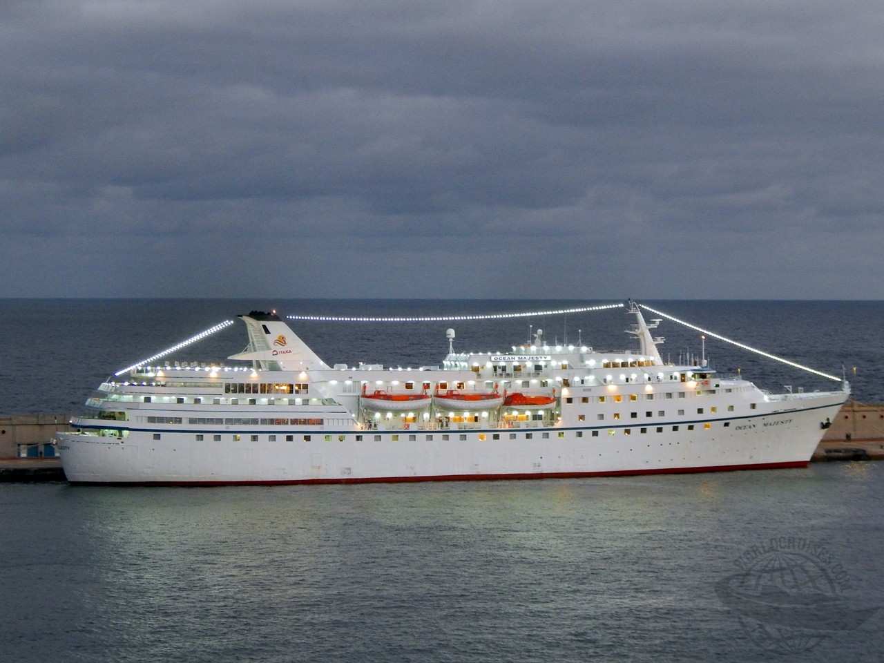 navios de cruzeiro CVC Brasil