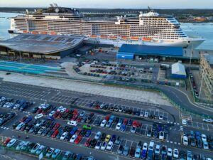 carros roubados estacionamento de cruzeiros
