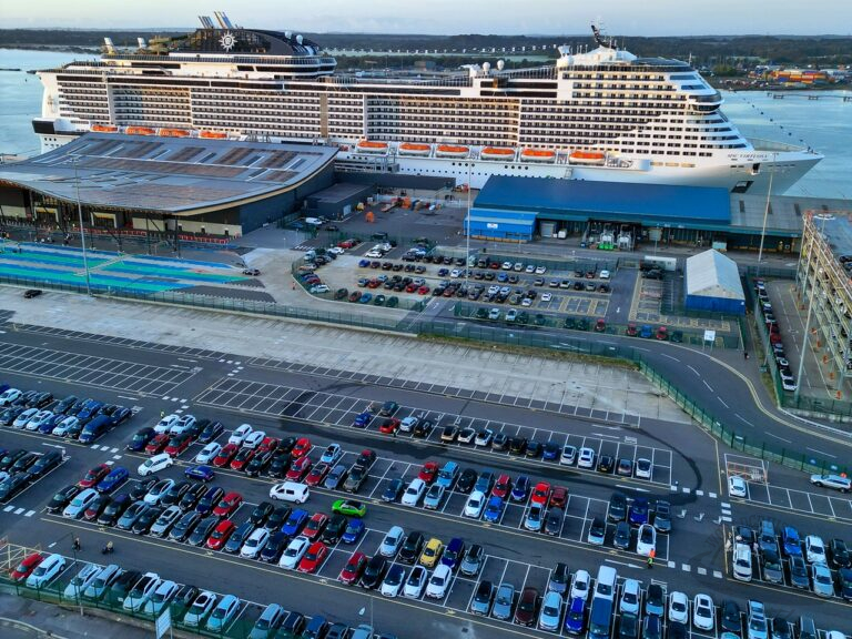 carros roubados estacionamento de cruzeiros