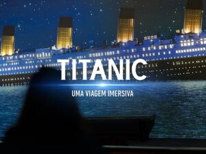 exposição Titanic escadaria artefatos