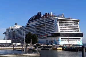 MSC Euribia chega a Dubai