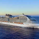 suíte duplex MSC World Asia