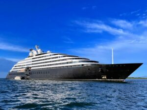 Scenic Eclipse Ilha do Mel