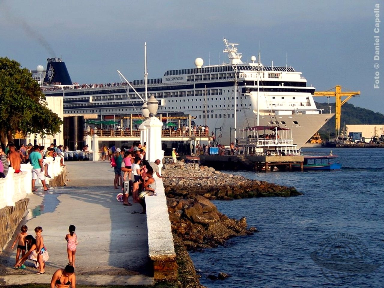 MSC Sinfonia volta ao Brasil 2025/2026