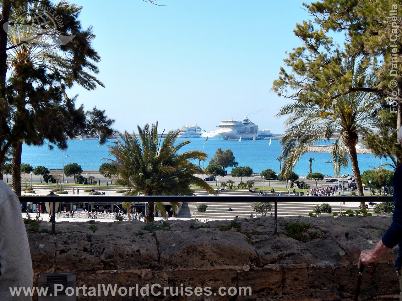 MSC resgata imigrantes Mediterrâneo