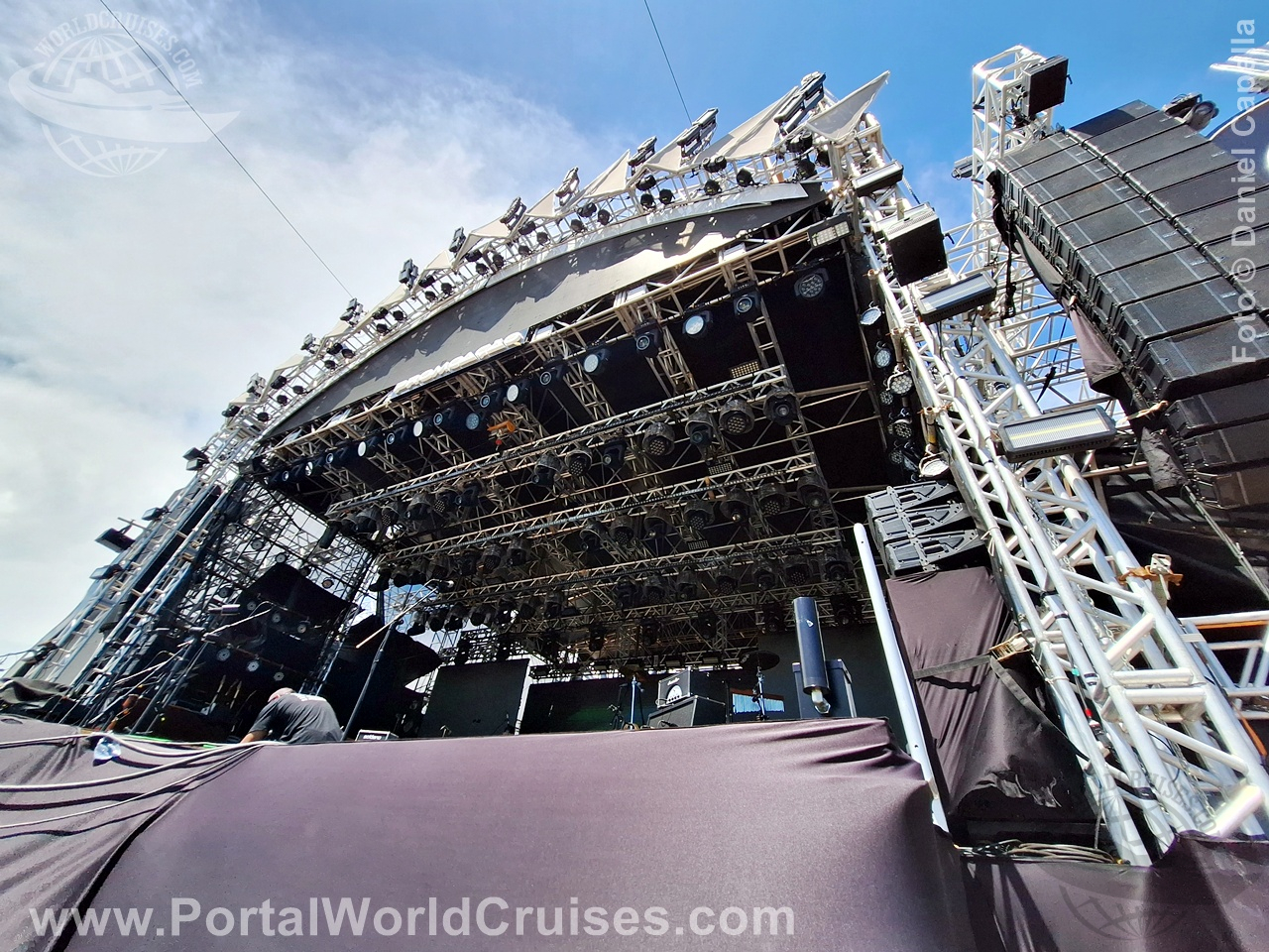 como funciona cruzeiro temático