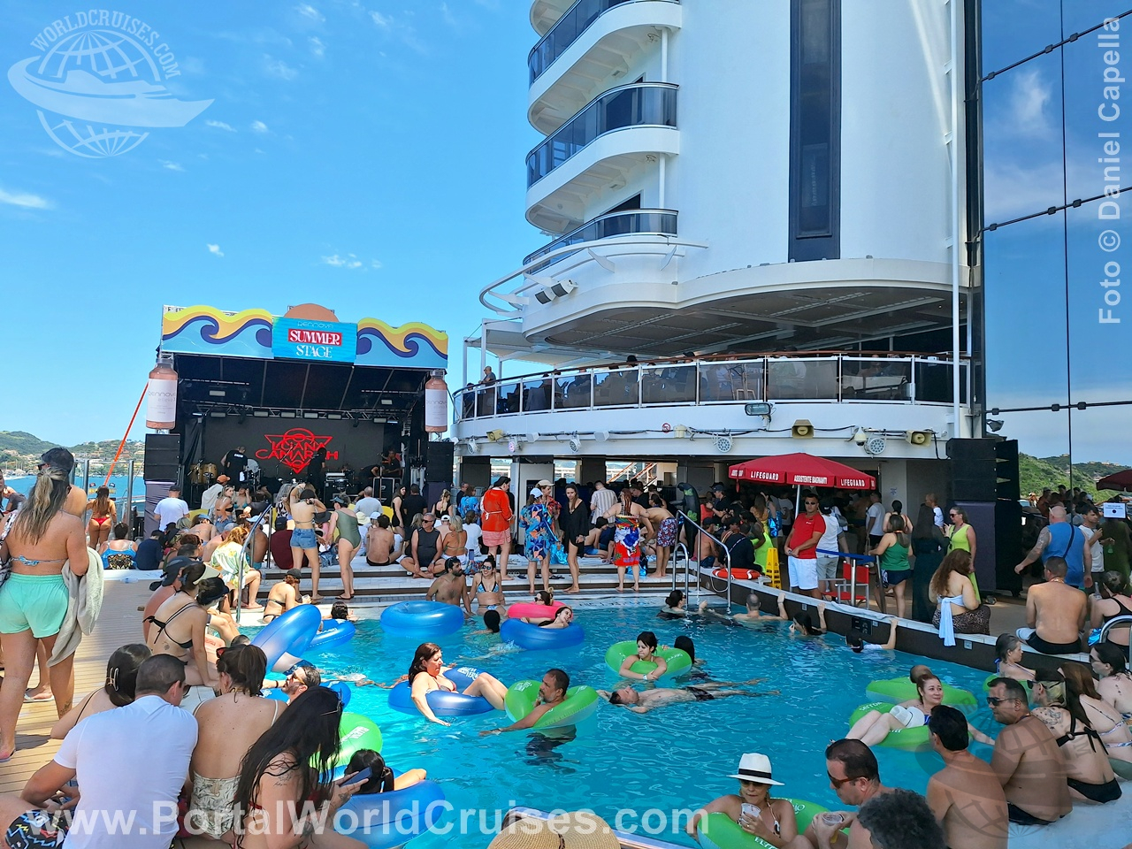 como funciona cruzeiro temático