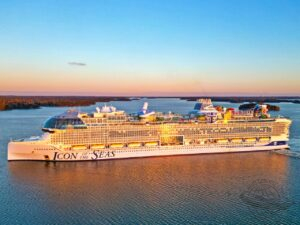 maiores navios do mundo mudam rota furacão