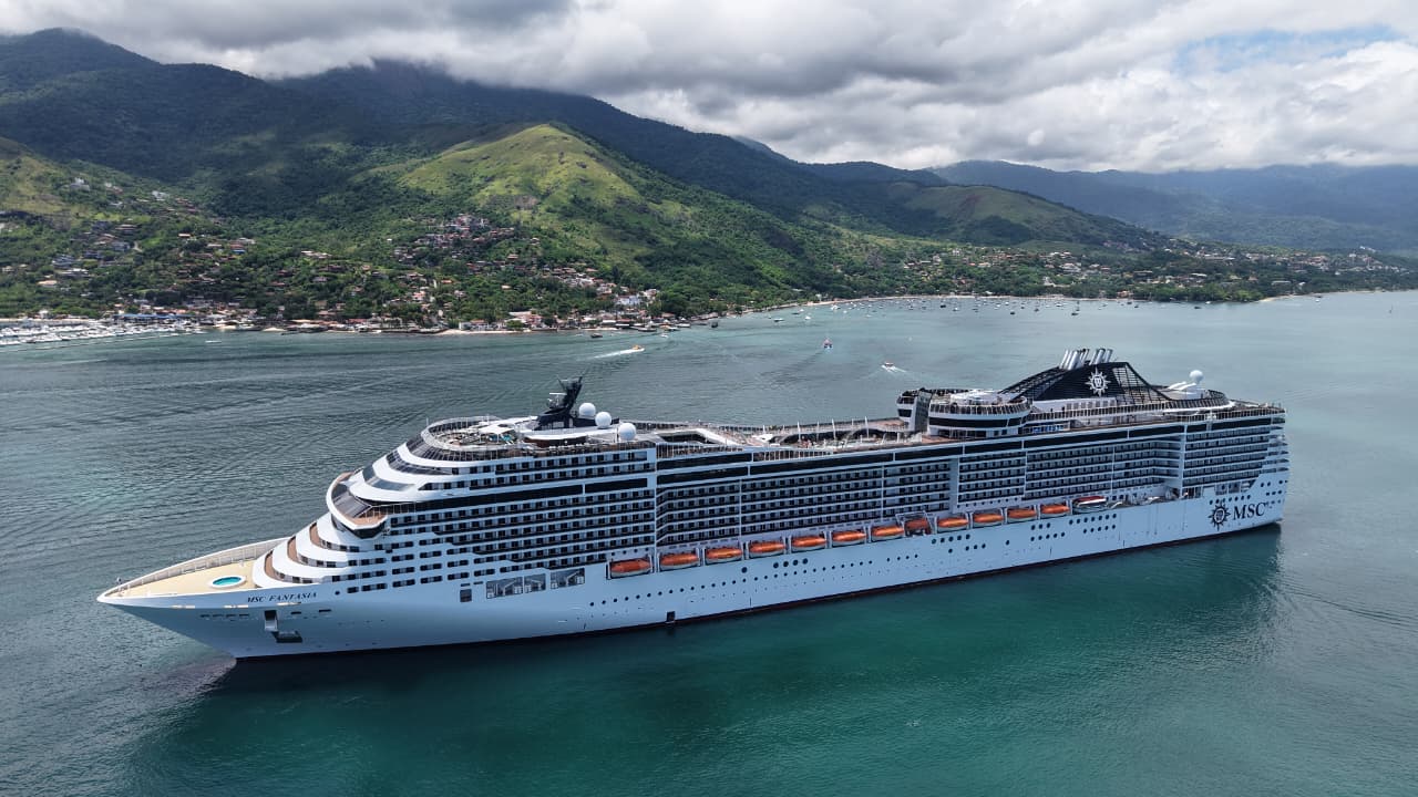 escalas cruzeiros Ilhabela