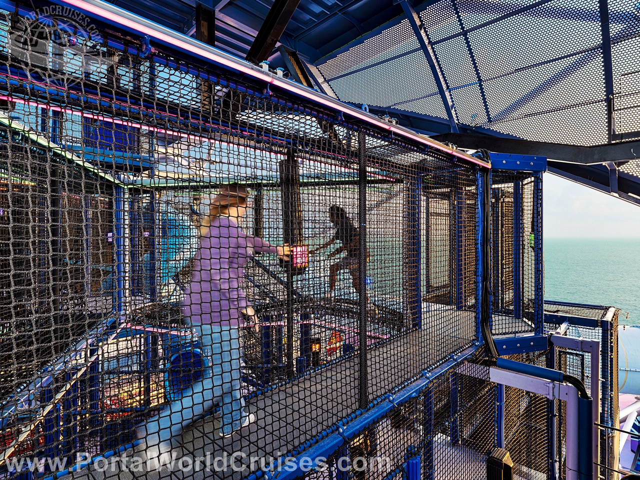 estreia Norwegian Luna