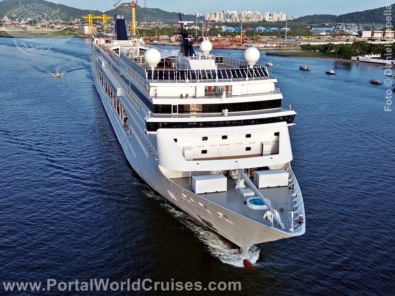 MSC Sinfonia encerra temporada