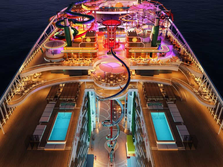 escorregador MSC World Asia