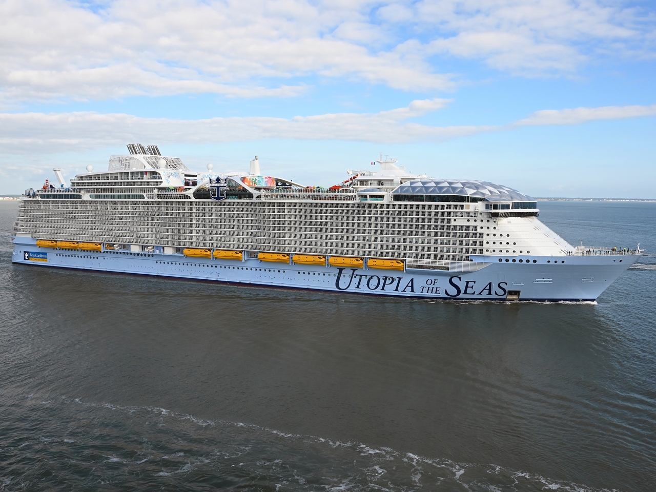 Utopia of the Seas, da Royal Caribbean International, quarto maior navio de cruzeiro do mundo em 2026