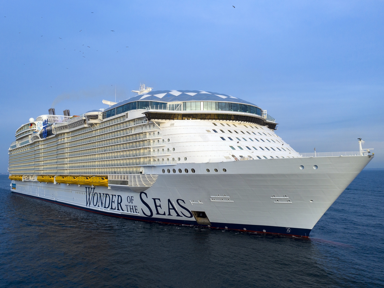 Wonder of the Seas, da Royal Caribbean International, quinto maior navio de cruzeiro do mundo em 2026