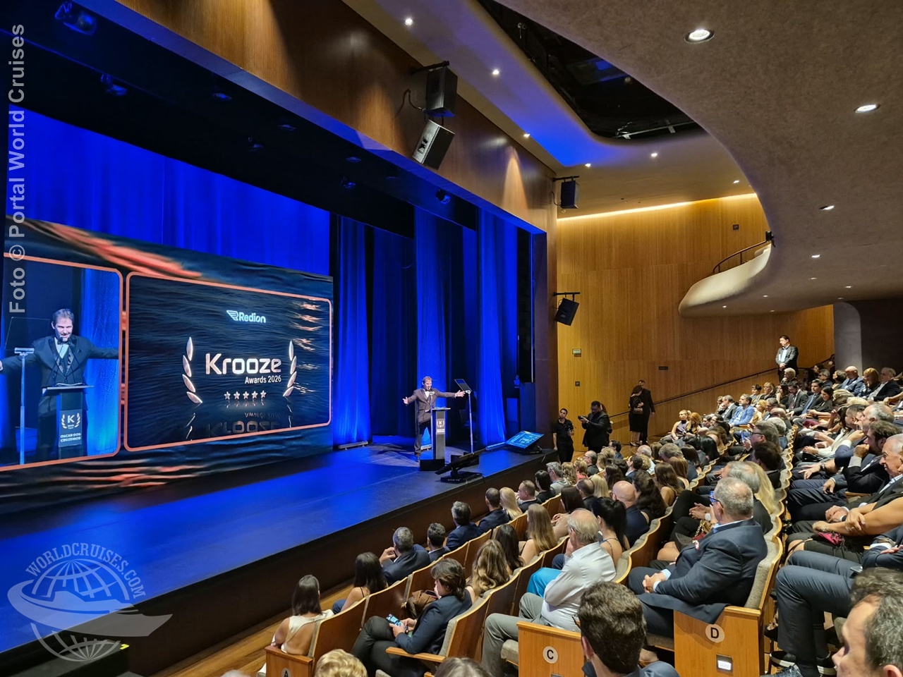 Platéia do Krooze Awards no Teatro Santos Augusta