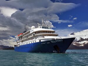 navios de expedição no Brasil